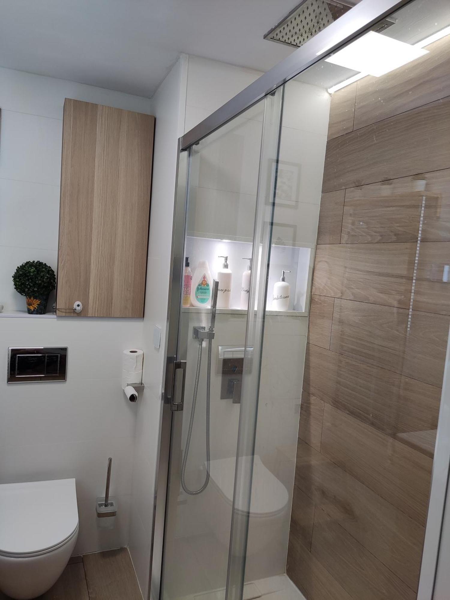 Apartamento CAJA MAGICA Privada baño compartido Madrid Exterior foto